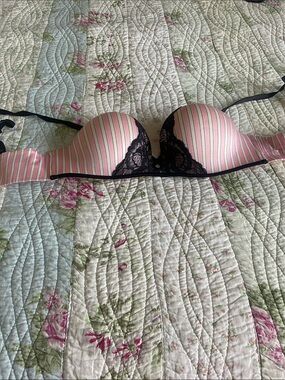 Victoria's Secret Pink and Black Striped Lace Push-Up Bra
